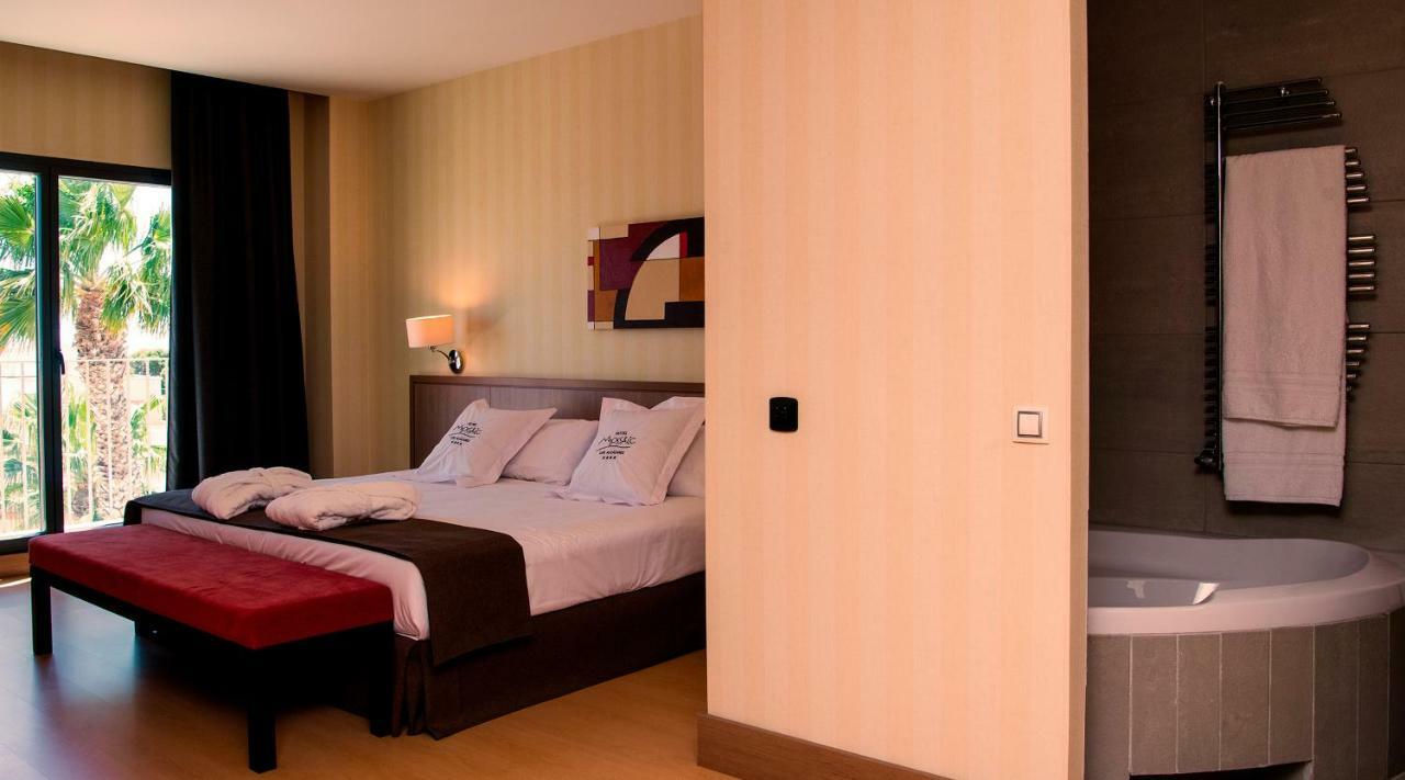 Hotel Mossaic Los Alcázares Exteriör bild